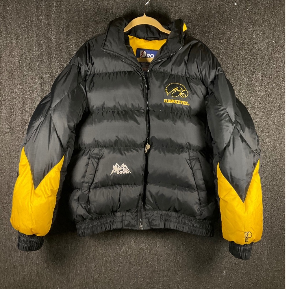 Vintage Pro Player Iowa Hawkeyes Puffer Jacket Mens Large Black Yellow Down Coat